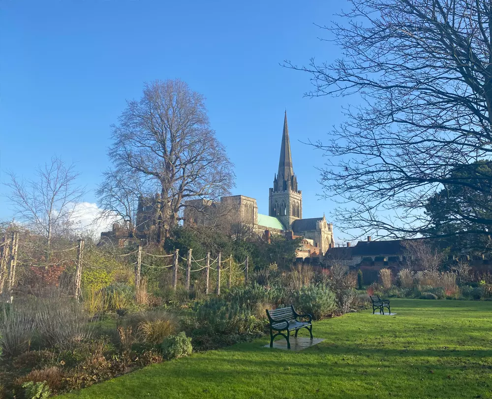 bishops palace garden chichester