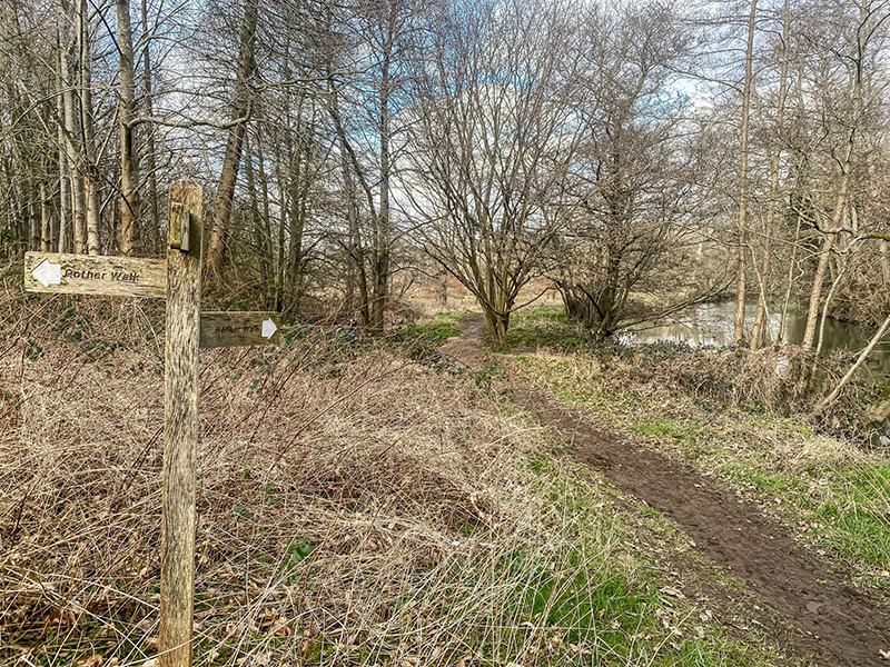 signpost on midhurst rother walk